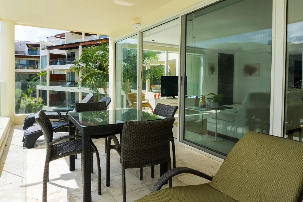 Elements 215 Condo Playa del Carmen 0*,  Mexico