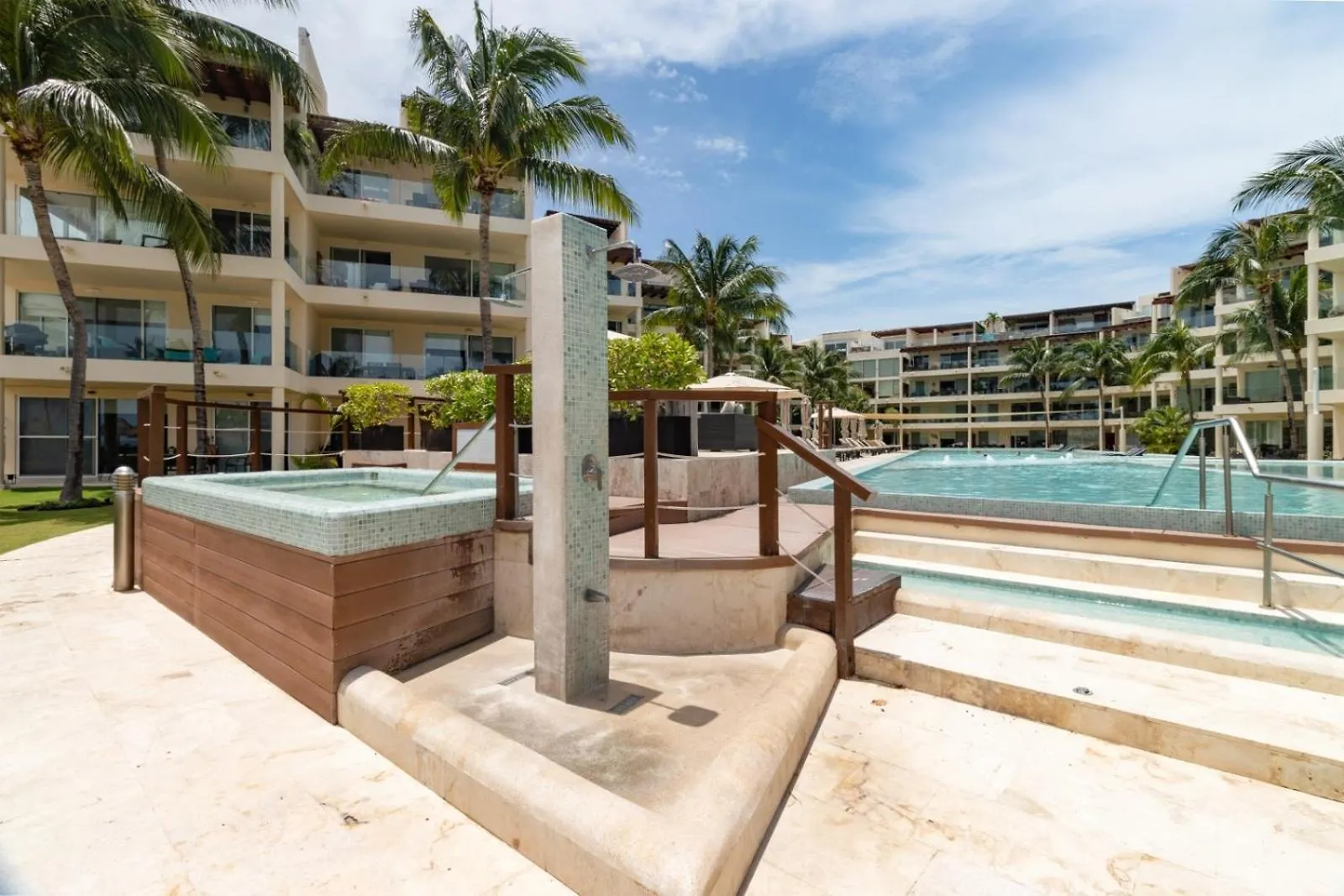 Apartment Elements 215 Condo Playa del Carmen Mexico