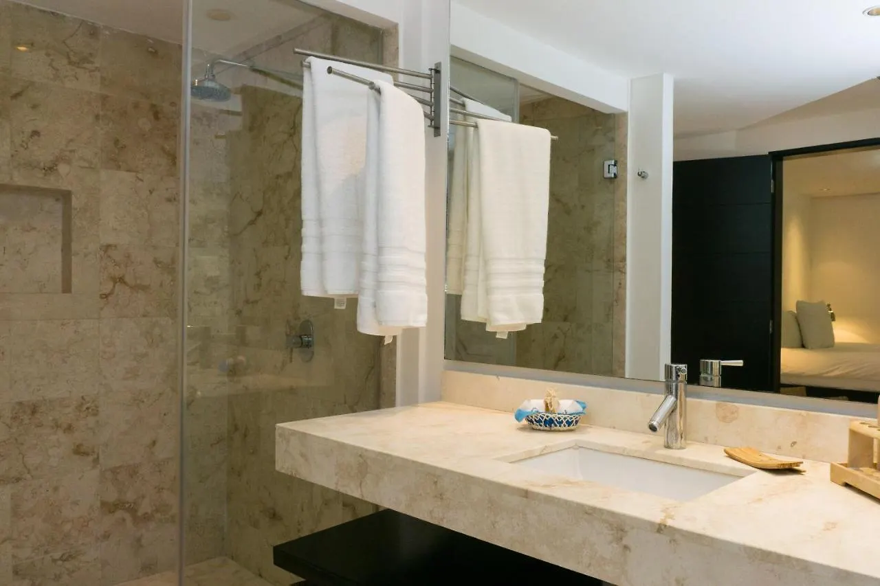 Apartment Elements 215 Condo Playa del Carmen Mexico